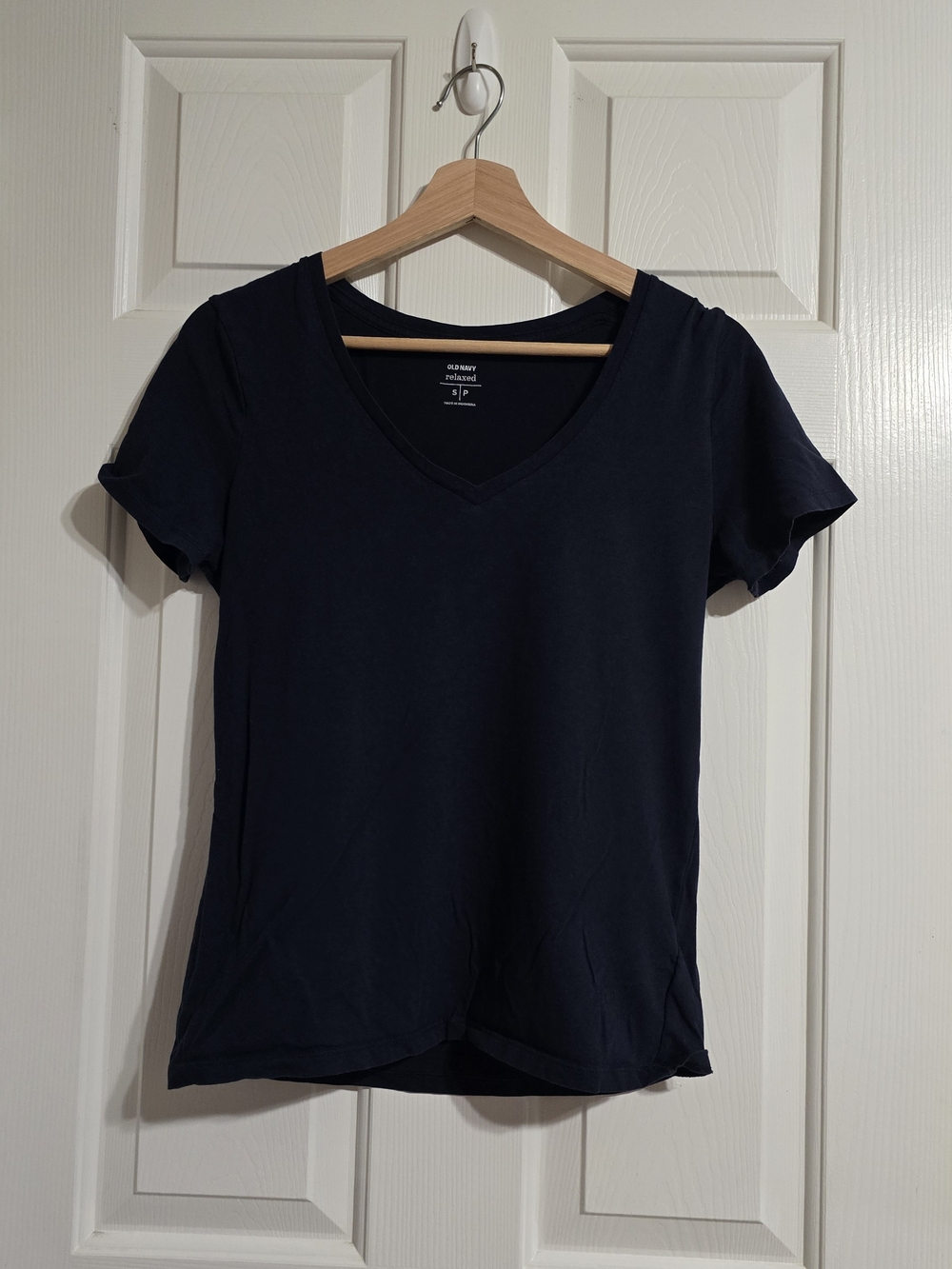 Old Navy Women's Navy Solid Cotton Jersey V-Neck Short Sleeve Tee S Relaxed